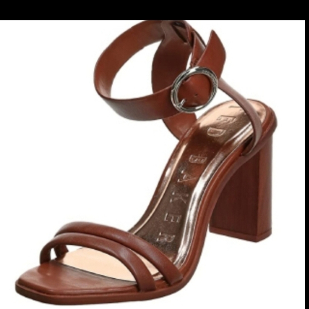 Women's Block Heeled Sandal Size 38/7.5‎
